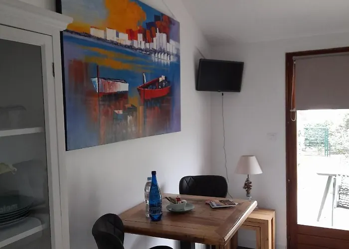 Loralistudios, Maison En Bord De 別荘 *