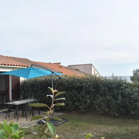Loralistudios, Maison En Bord De Holiday home